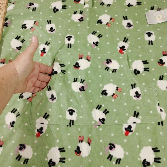 Intimate Essentials LARGE Sleep Dress Shirt Gown NWT Green Sheep Pocket - Picture 9 of 9